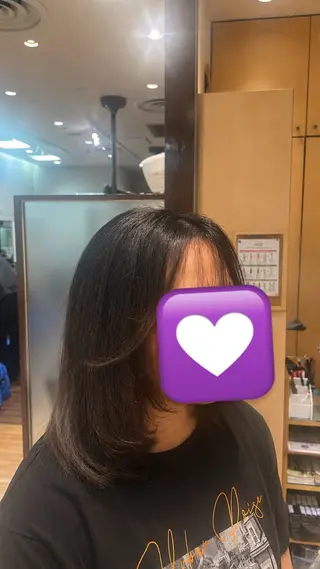 ミディアム 岡﨑 怜奈のヘアスタイル