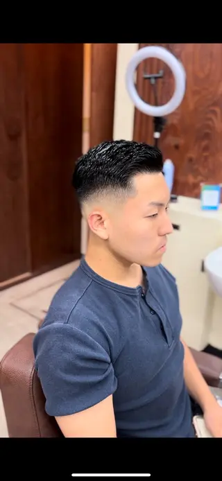 ショート パーマ メンズ 矢崎 裕哉のヘアスタイル