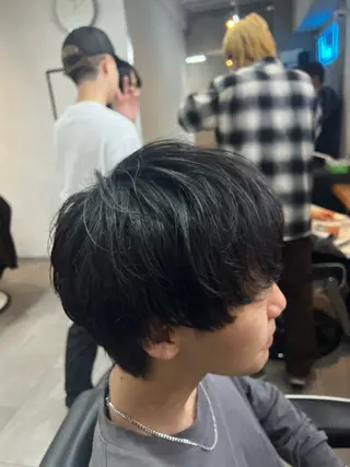 ショート メンズカット、パーマ 特化🔥🌊瀬川竜生のヘアスタイル