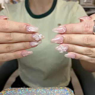 ネイル 🍄Rina🍄 韓国風ネイルのネイルデザイン