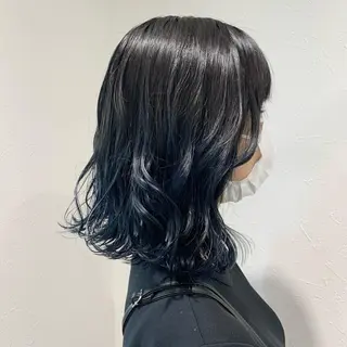 セミロング カラー shiho .のヘアスタイル