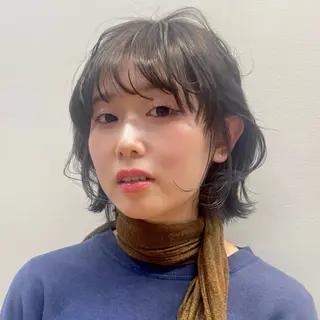 カラー Kiwa 江坂のヘアスタイル