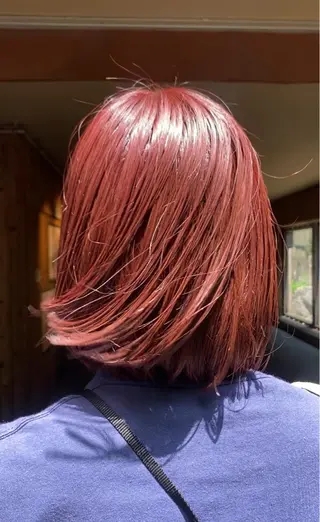 カラー lomalia moekaのヘアスタイル
