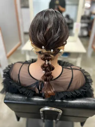 ミディアム ヘアアレンジ Style Tのヘアスタイル