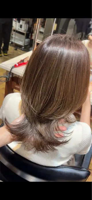ミディアム カラー ご新規様限定 透明感カラーKANAのヘアスタイル