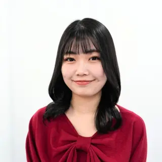 セミロング カラー ❇️安達 優心❇️ レイヤー/艶髪特化のヘアスタイル