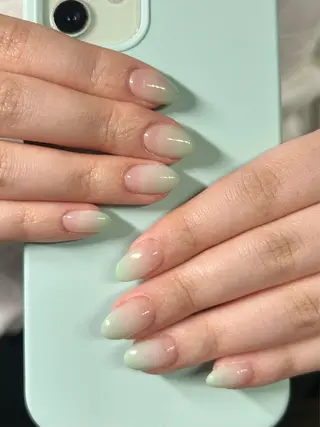 ネイル IROHA NAIL 愛音のネイルデザイン