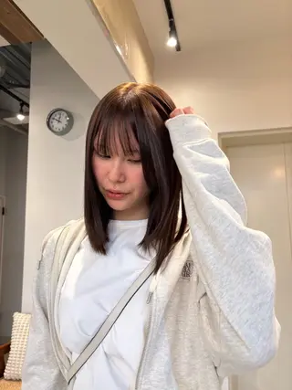 ミディアム カラー 上野 恵子のヘアスタイル