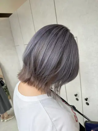 ミディアム レイヤー/ハイトーン 🍎森貝洋亮🍎のヘアスタイル