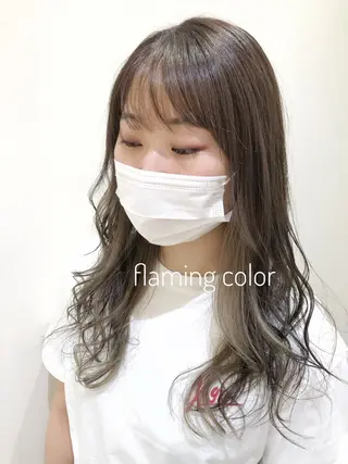 ロング カラー 大平 美沙のヘアスタイル