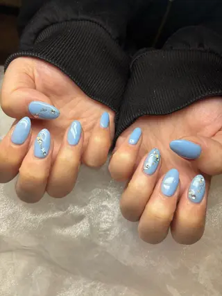 ネイル #arl豊田店 伊藤優花のネイルデザイン