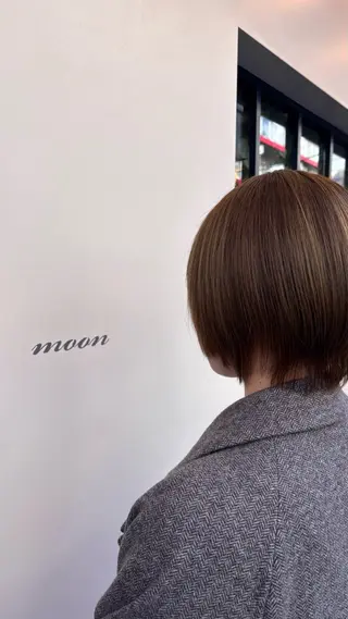 ショート カラー 平出 千尋のヘアスタイル