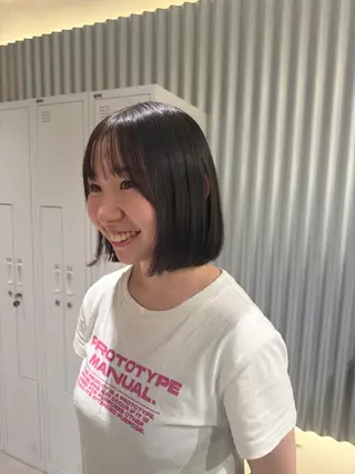 ショート 🍷秋色ボルドー♡ 艶レイヤー🍇モエカのヘアスタイル