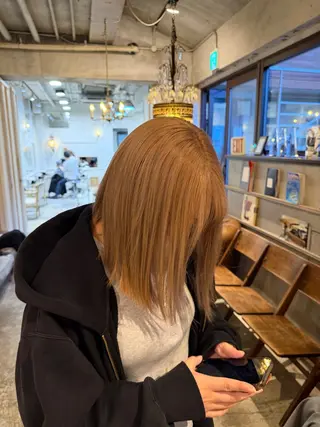 ミディアム 💖艶ダメージレス激 可愛カラーKAO💖のヘアスタイル