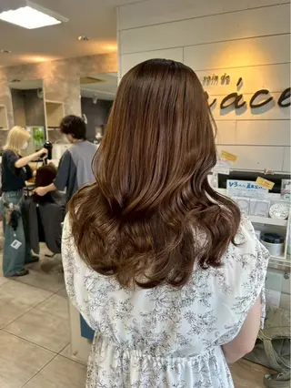 セミロング カラー 西岡 英菜のヘアスタイル