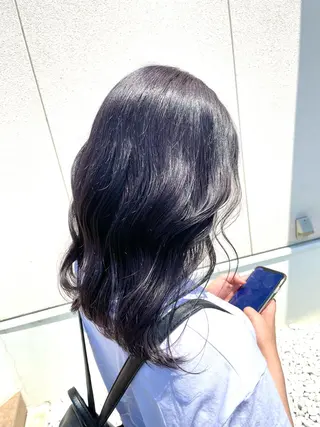 セミロング カラー ダメージレスブリーチ HIROSHIのヘアスタイル