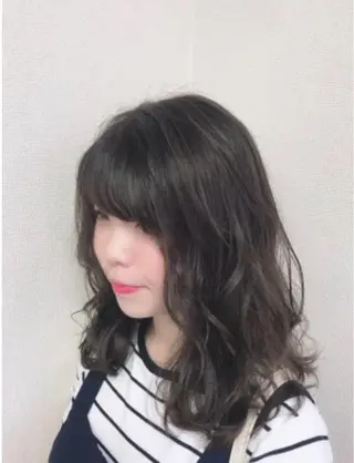 セミロング 髪質改善お任せ ください♪ひとみのヘアスタイル
