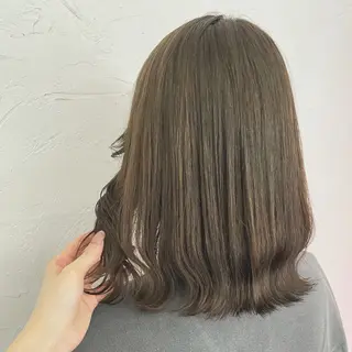 セミロング カラー 🪞韓国🤍大人っぽ 艶髪🤍FRUITSのヘアスタイル