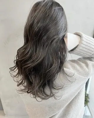 ロング カラー ヘアアレンジ ネイル マツエク・マツパ 夜23時まで予約🉑 reverieあきらのヘアスタイル