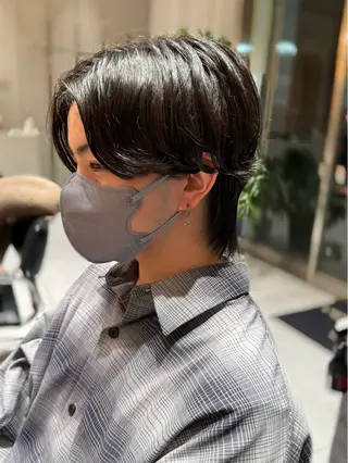 パーマ メンズ ミオ💎ショート 透ける暗髪のヘアスタイル