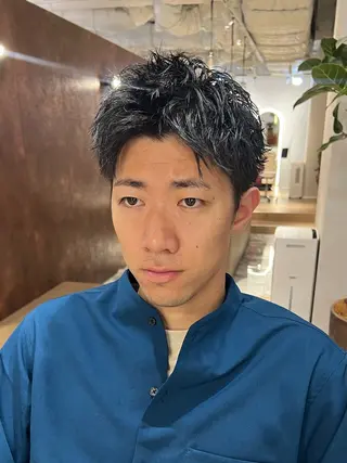 ショート パーマ メンズ 梅田茶屋町メンズ 専門美容師 山元一平のヘアスタイル