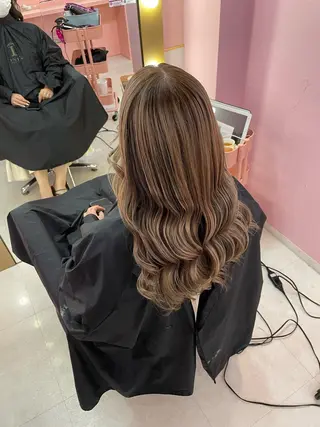 ロング カラー 町田ブリーチ特化 MANATOのヘアスタイル