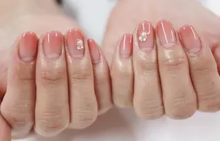 ネイル MAI🤍表参道 韓国/マグネット🧸のネイルデザイン