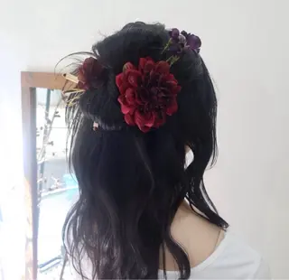 セミロング ヘアアレンジ momo / カラー、カットモデルのヘアスタイル