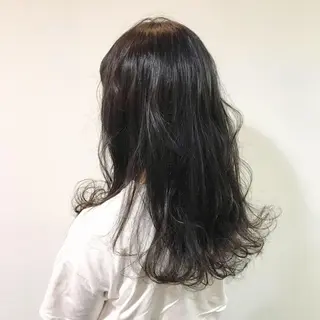 セミロング カラー ERINA🐸垢抜け ミディアム/レイヤーのヘアスタイル