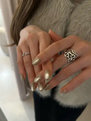 ネイル 全てパラベース💅 MIORA_琴乃のネイルデザイン