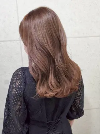 カラー ミユ Day&Nightのヘアスタイル