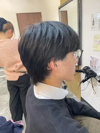 ミディアム メンズ ブリーチ無しカラー/ ハイトーンAKI🍎のヘアスタイル