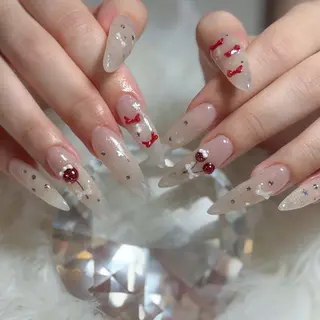 ネイル LAVISH nanamiのネイルデザイン