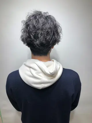 カラー メンズ 中野 竜介のヘアスタイル