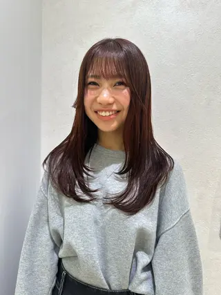 セミロング 似合わせレイヤー 海外風レイヤーmioのヘアスタイル