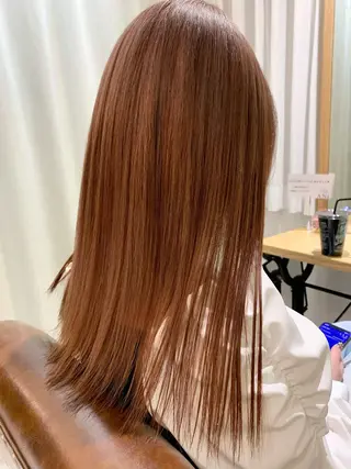 セミロング カラー i'll 未空のヘアスタイル