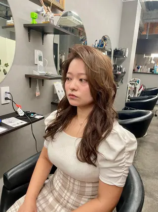 ロング カラー ヘアアレンジ 🌻ミラクル美容師 🌻✨クッポ✨のヘアスタイル