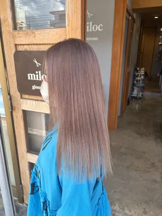 ロング miloc Maikaのヘアスタイル