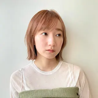 ショート カラー 顔まわり🥨レイヤー /透明感/水口舞奈のヘアスタイル