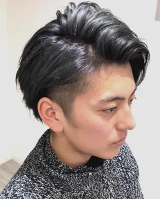 ミディアム カラー メンズ メンズヘア特化 崎田 成人のヘアスタイル