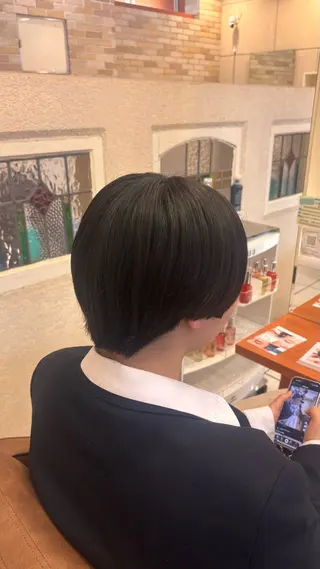 ショート 艶カラー 髪質改善 🍓苺奈のヘアスタイル