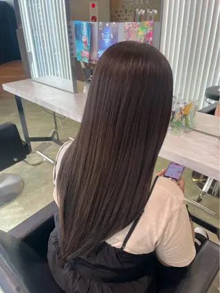 カラー TOMOKA ブリーチカラー🌟のヘアスタイル