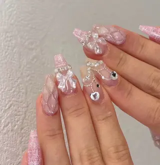 ネイル D-BEAUTY Nailsalonのネイルデザイン