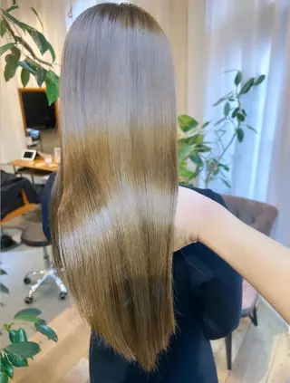 ロング カラー ブリーチなしカラー 🌿脇黒丸 彩のヘアスタイル