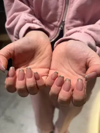 ネイル Miura.H 🦋🫧のネイルデザイン