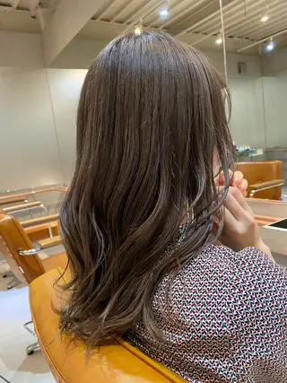 セミロング カラー ハイトーン×似合わせ 🌱中川慎之介のヘアスタイル