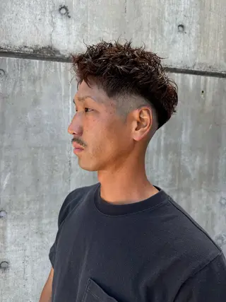 ショート パーマ メンズ イーストハムネオ高木 亮人🌿のヘアスタイル