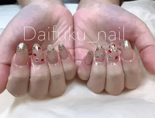 ミディアム Daifuku nailsのネイルデザイン