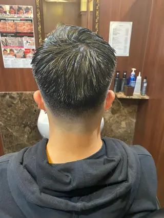 ショート 林田 龍明のヘアスタイル