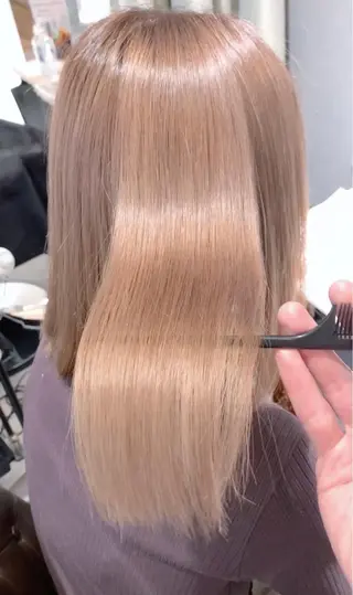 ミディアム カラー i'll 未空のヘアスタイル